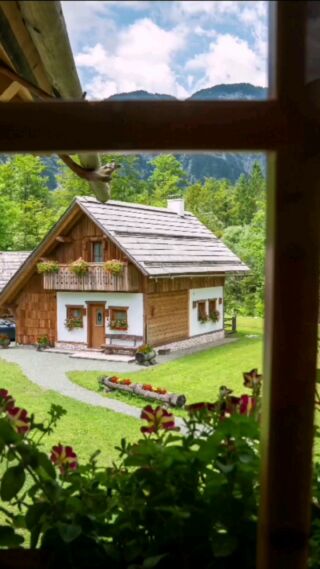 Take a look at our modern Alpine style chalets 🏡

📍 We are located right in the centre of Triglav national park, just a short walk from Bohinj Lake, perfect for couples and families and all who love nature 🏞

👉 Check availability in link in bio & join us this autumn 🍁

Fairytale awaits you here at every step 💚 

#slovenia #ifeelslovenia #lakebohinj #chalet #chaletstyle #greenaccommodation #triglavnationalpark #bohinj #visitslovenia #interior_design #interior #detailes #chaletdesign #woodendesign #woodstyle #holidayaccommodation #alpinestyle